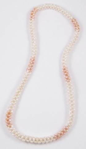 PINK AND WHITE PEARL NECKLACE 27 in