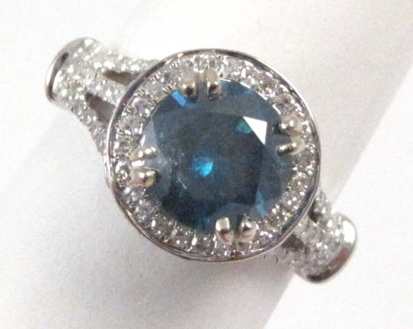 GREENISH-BLUE DIAMOND AND WHITE