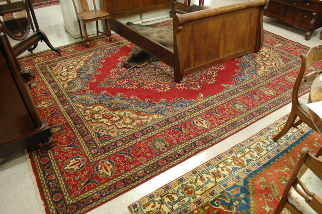 SIGNED PERSIAN TABRIZ CARPET East 16ebb0