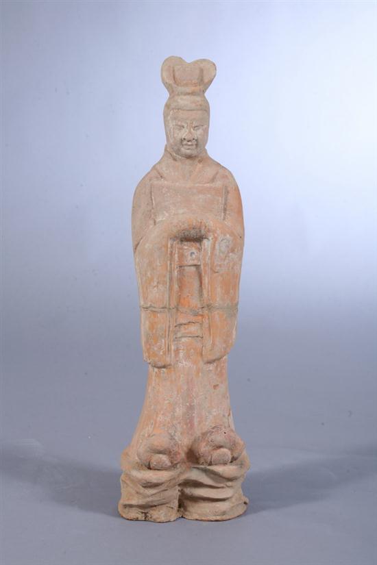 CHINESE POTTERY FIGURE OF AN ATTENDANT