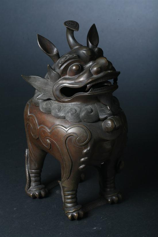 CHINESE BRONZE QILIN CENSER Qing 16ec24