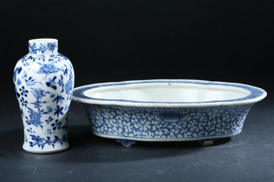 CHINESE BLUE AND WHITE PORCELAIN