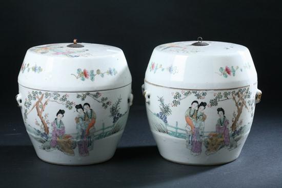 PAIR CHINESE FAMILLE ROSE PORCELAIN 16ec75