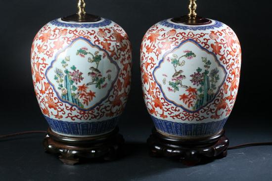 PAIR CHINESE FAMILLE ROSE PORCELAIN