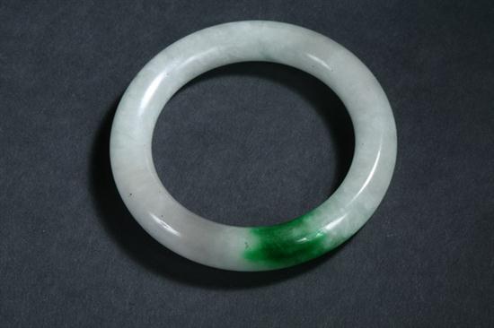 CHINESE CARVED WHITE AND GREEN 16eccc