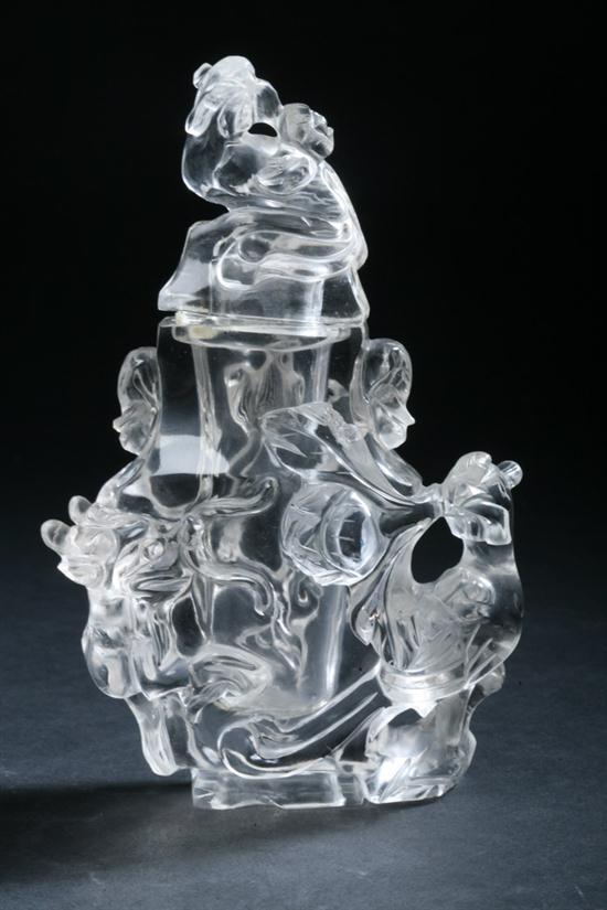 CHINESE ROCK CRYSTAL VASE AND COVER 16ecdd