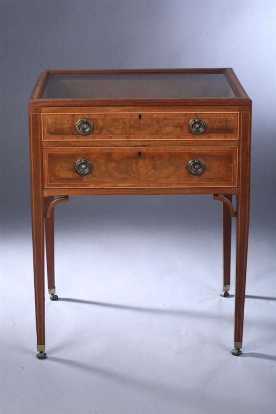 GEORGE III MAHOGANY AND WALNUT 16ef7c