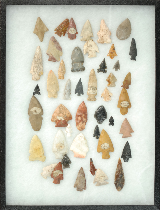 CASED COLLECTION OF NATIVE AMERICAN