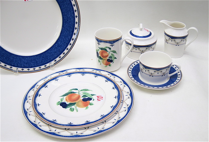 72 PIECE MIKASA CHINA SET in the 16f02a