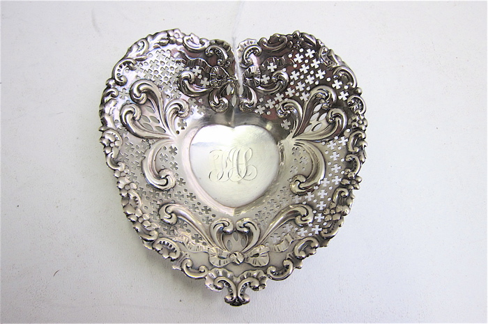 GORHAM STERLING SILVER TRAY #620 heart