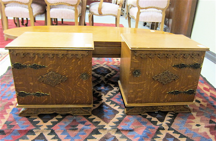A PAIR OF OAK FLOOR CABINETS Continental 16f1bb
