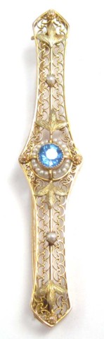 BLUE SPINEL AND SEED PEARL BROOCH 16f1e9