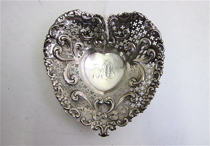 STERLING SILVER HEART-SHAPED BOWL