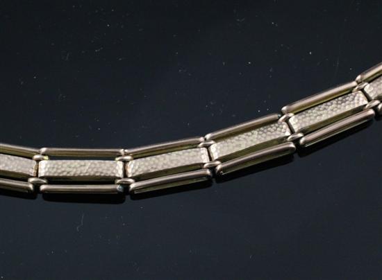A 9ct gold elongated link bracelet