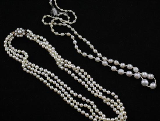 A three strand cultured pearl choker 171a56