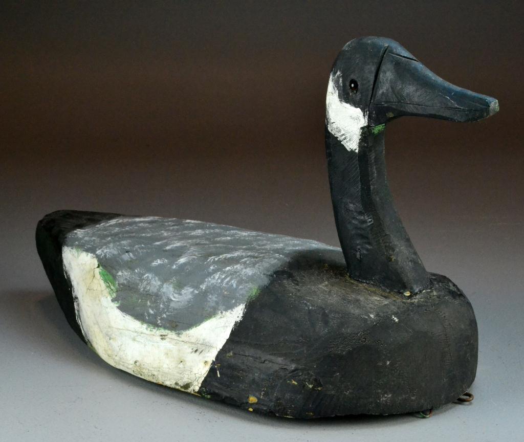 Carved Painted Goose Decoy  171bab