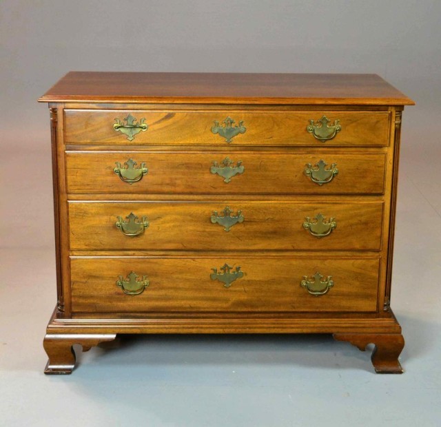 A Century Furniture Chippendale 171c7a