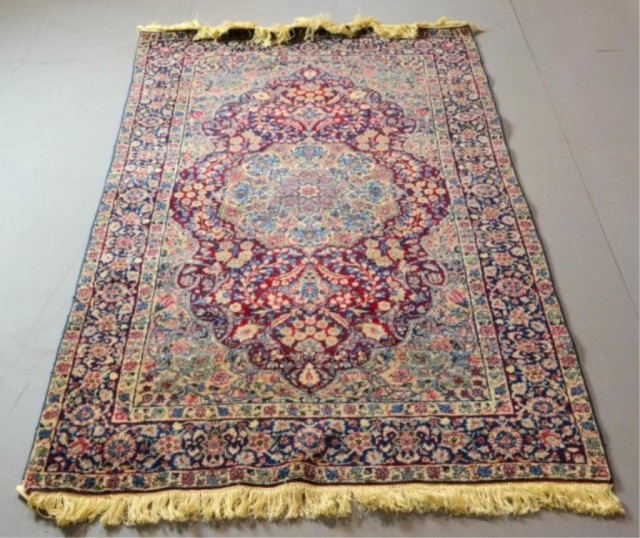A FINE HAND MADE WOOL PERSIAN AREA 171d3d