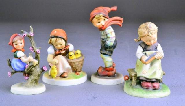 (4)M.J. Hummel Porcelain FigurinesTo