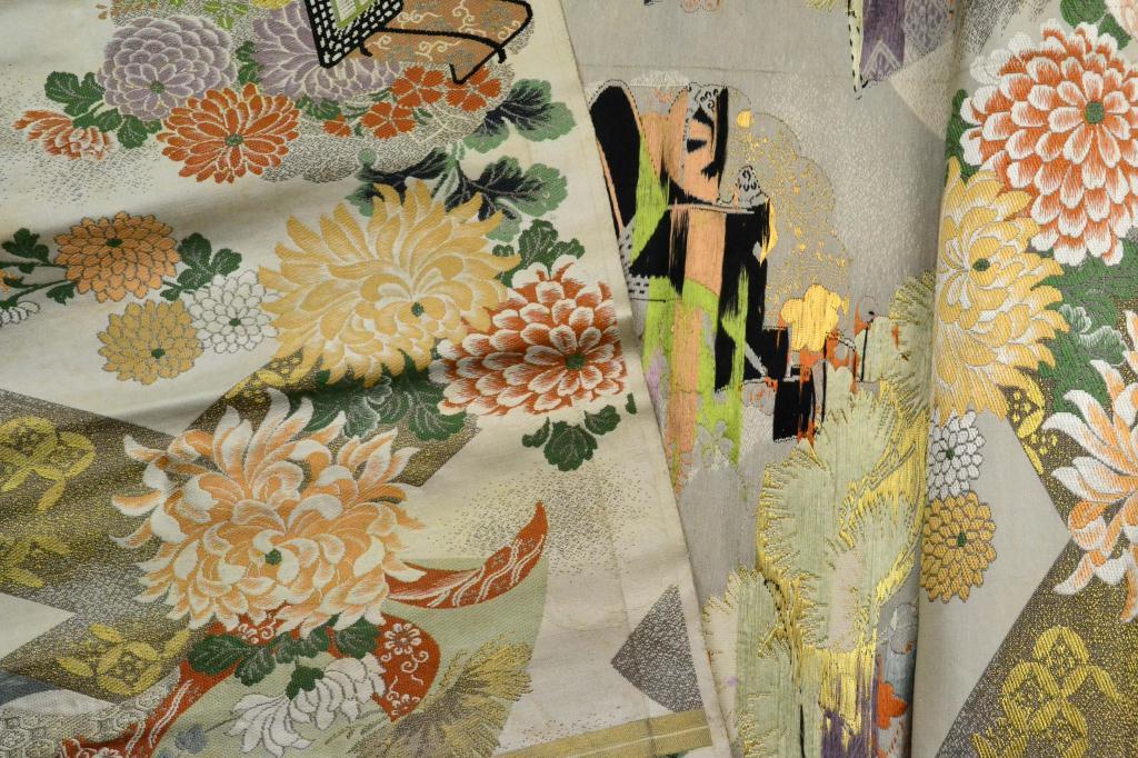 Japanese Obi Silk MaterialDepicting