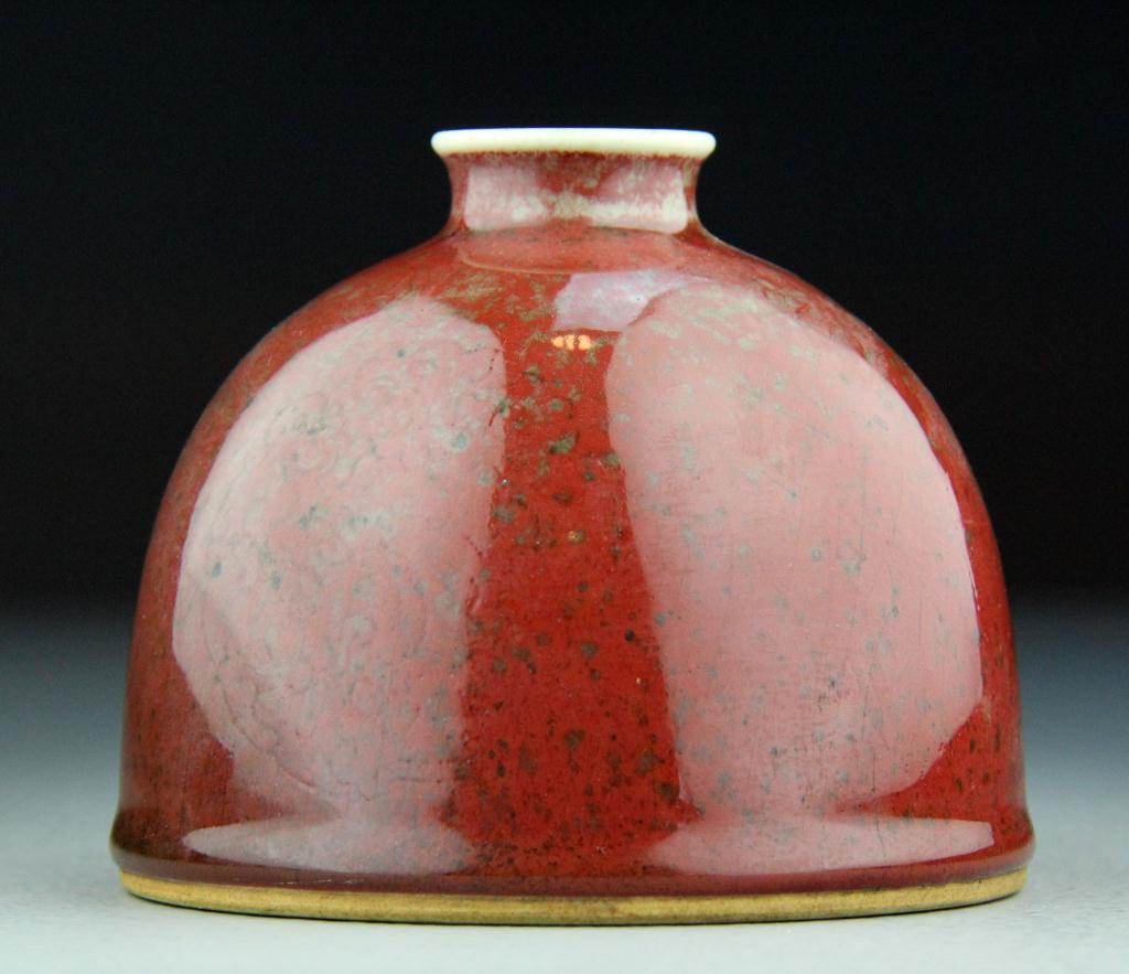 Chinese Strawberry Glaze Porcelain 17201e