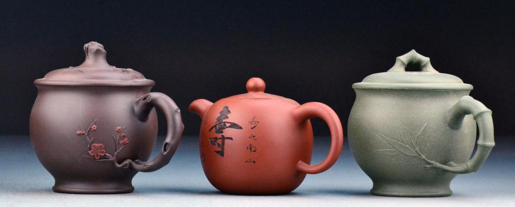  3 Chinese Yixing Pottery Tea 17203c