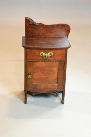 SMALL NIGHT STAND WITH CARVED SPLASHUnusual 172071