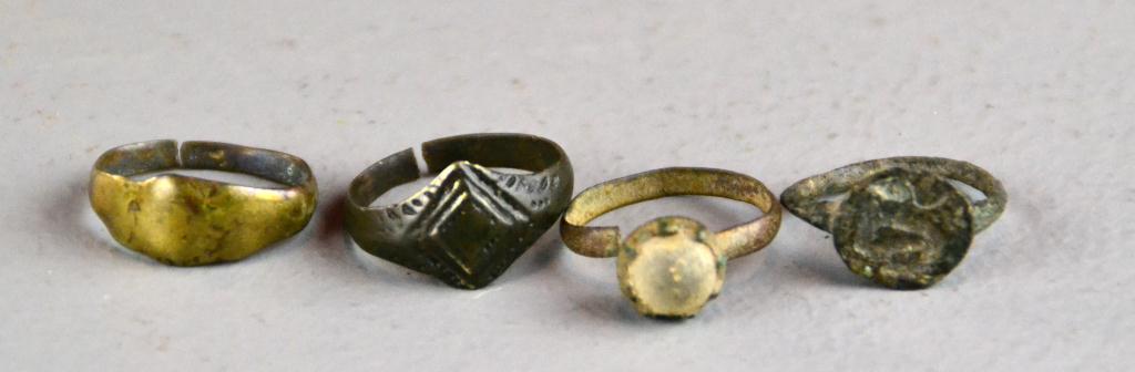  4 Medieval Bronze RingsTo include 1720e1