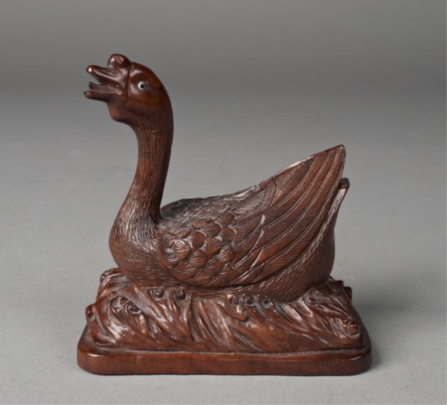 A Fine French Carved Wood GooseFinely 17222c