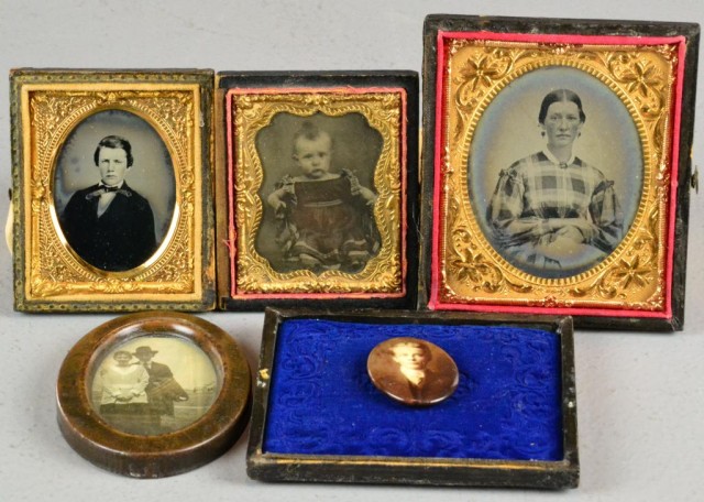  5 Pcs Antique Photos and DaguerreotypesConsisting 172236