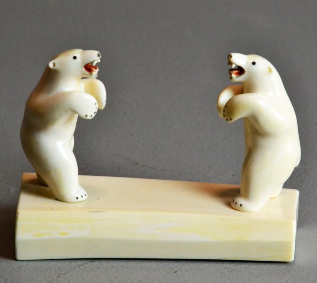 A Fine Inuit Ivory StatueDepicting two