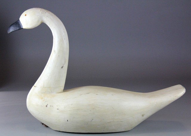 An American Carved & Painted Swan Confidence