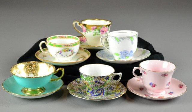  12 Pcs Porcelain Teacups and 1722f9