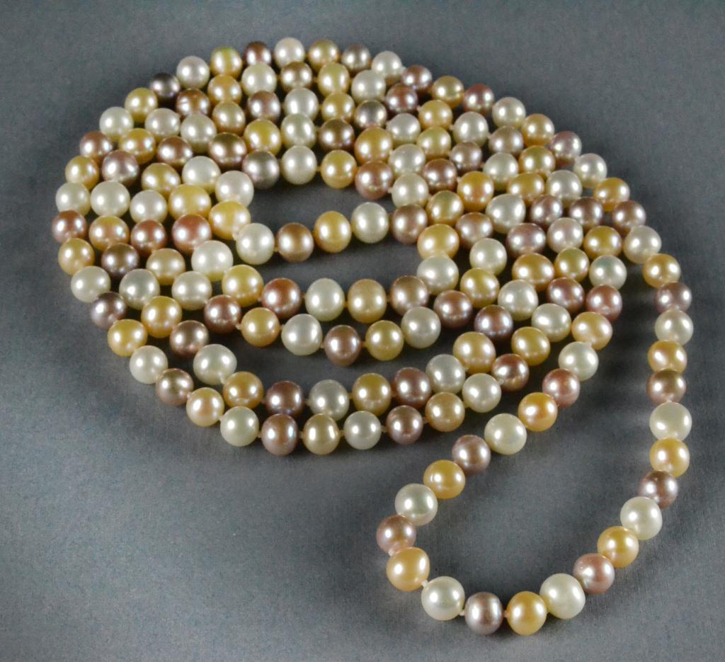Multi colored Pearl NecklaceStrand 172468