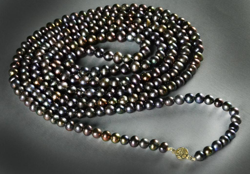 Irridescent Purple Pearl Necklace 172469