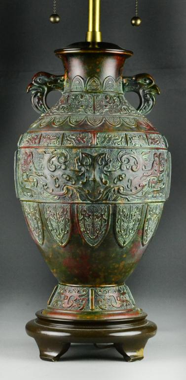 Chinese Bronze LampEgg-shaped bronze