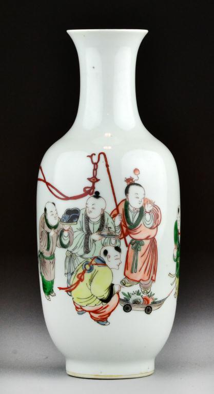 Chinese Famille Rose Figural Porcelain 172504