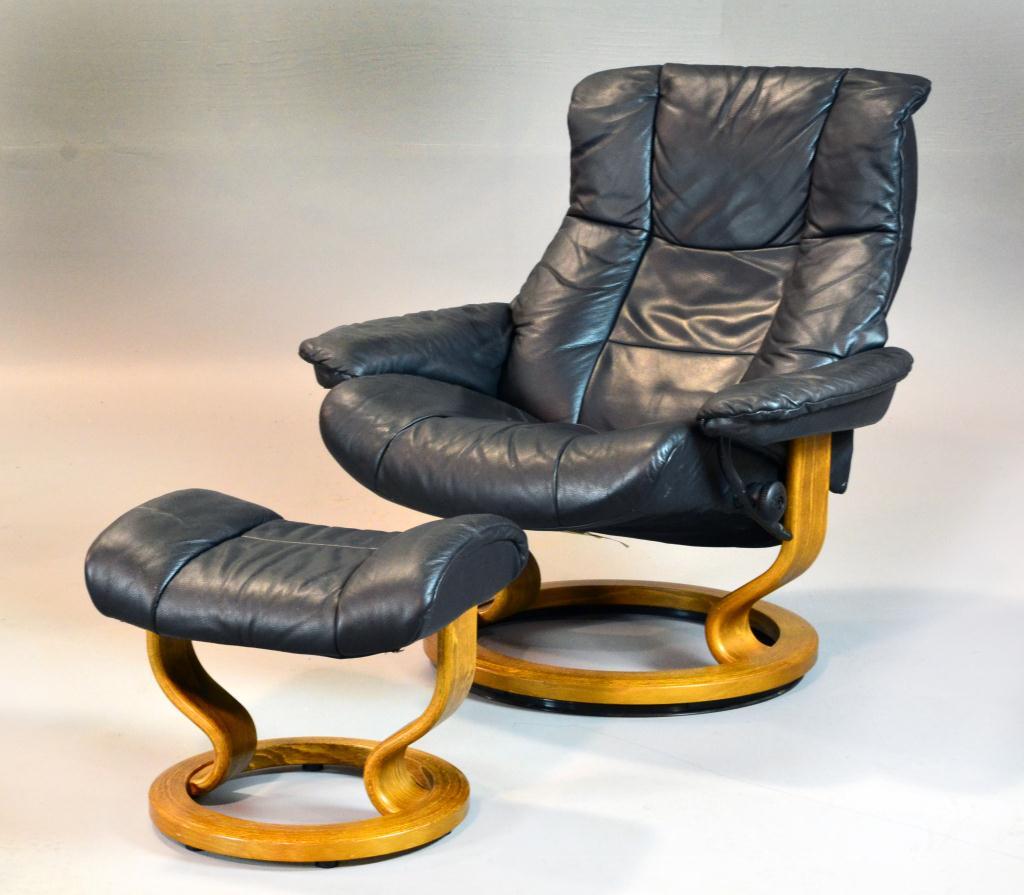 Ekornes Reclining Chair with FootrestBlack 1725ac