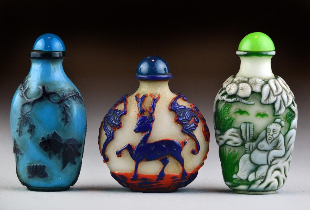 (3) Chinese Peking Glass Snuff BottlesCarved