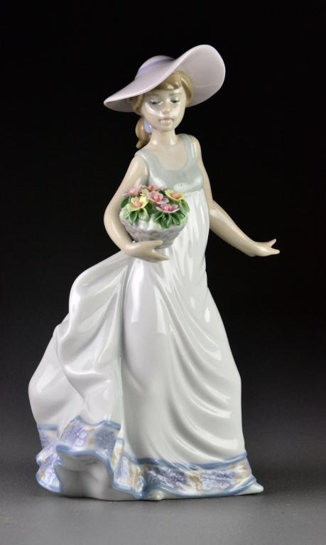 Lladro Porcelain Figurine Carefree  172608