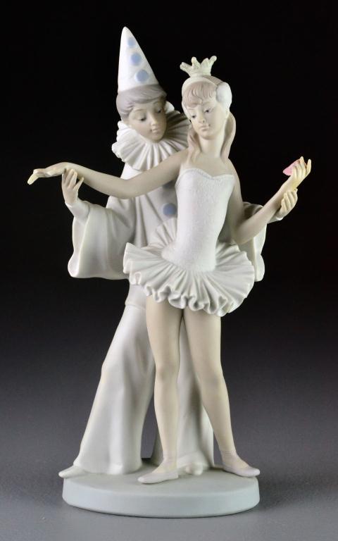 Lladro Porcelain Figurines Masquerade Depicting 17260b