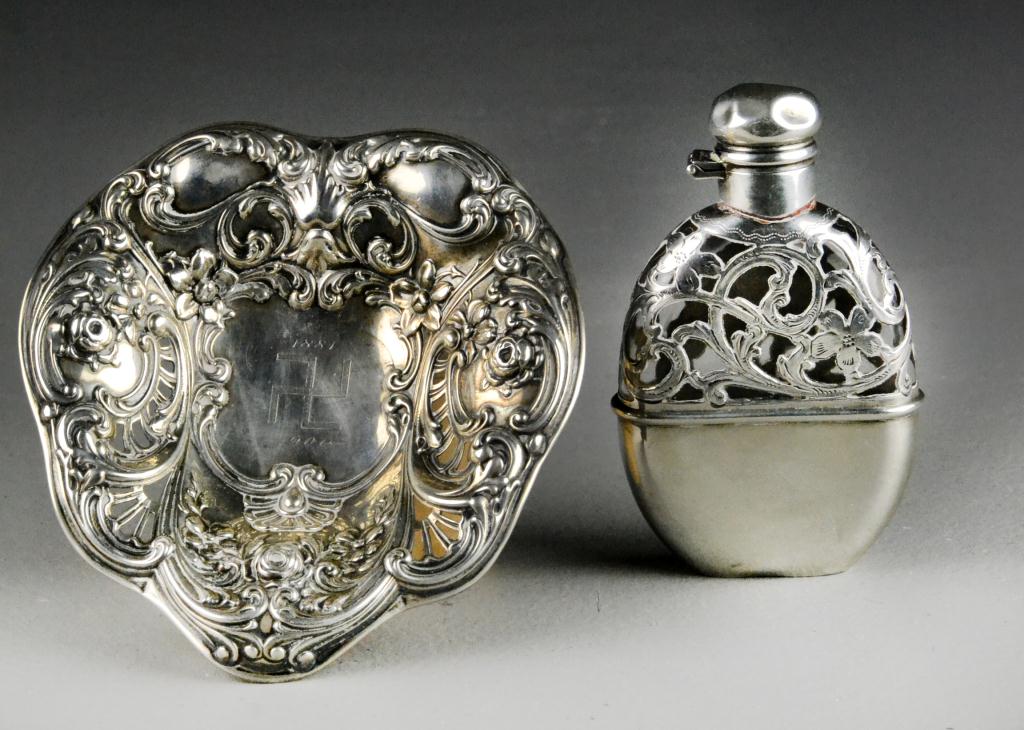  2 Pcs Sterling Inc Flask and 172690