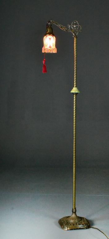 Brass Victorian Floor Lamp with 17271e