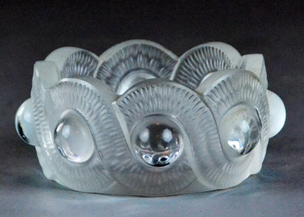 Lalique Art Glass Finger BowlScalloped