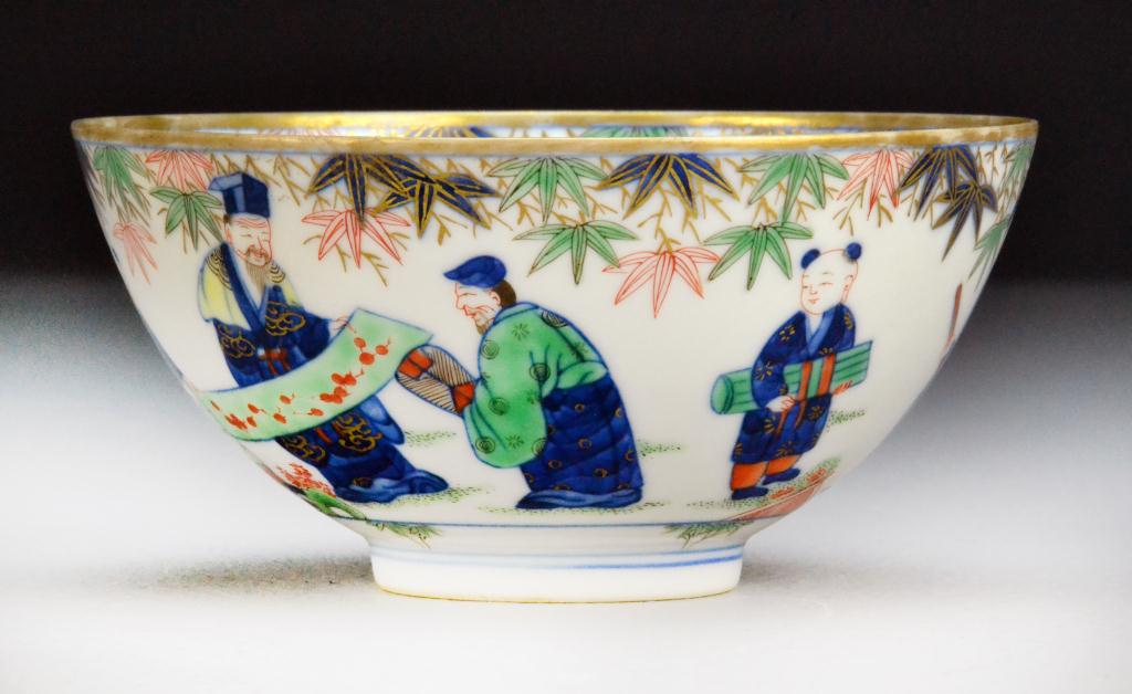 Chinese Famille Rose Porcelain BowlFinely