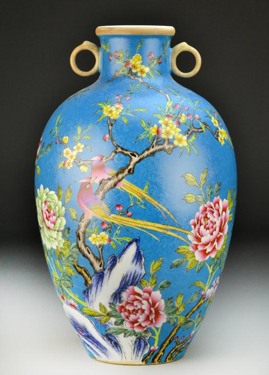 Chinese Famille Rose Porcelain 172b03