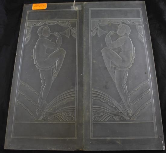A pair of Art Deco glass window 172bf7