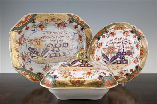 An extensive eighty five piece Spode