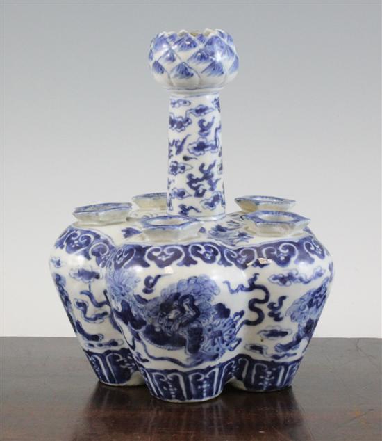 A Chinese blue and white multiple 172cf0