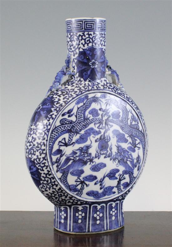 A Chinese blue and white moon flask 172cf1